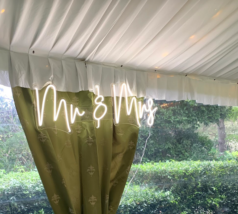 Mr & Mrs Neon Sign